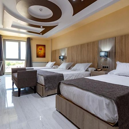 Hotel Zinou Zm Algiers 外观 照片